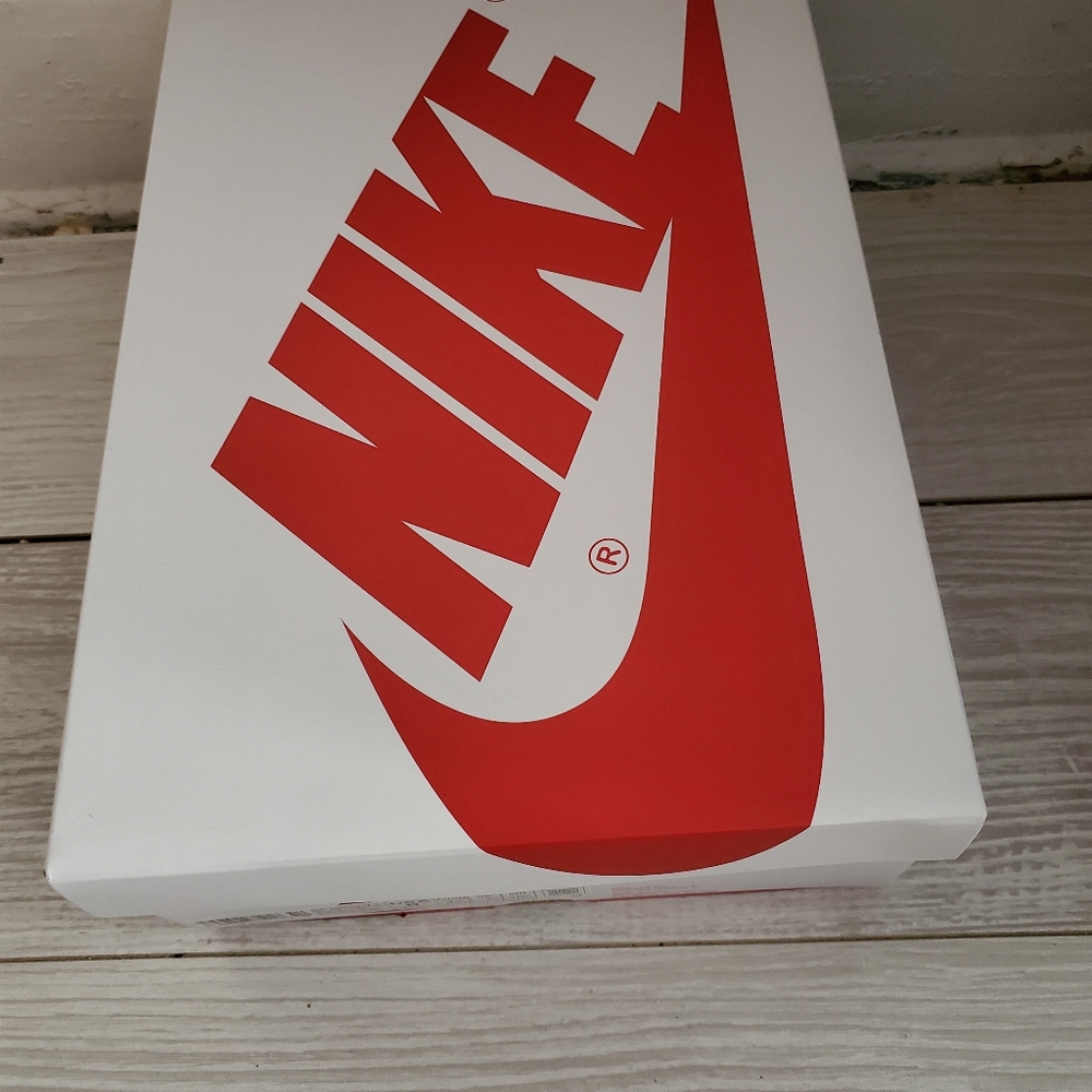 Nike empty box - Picture 2 of 5